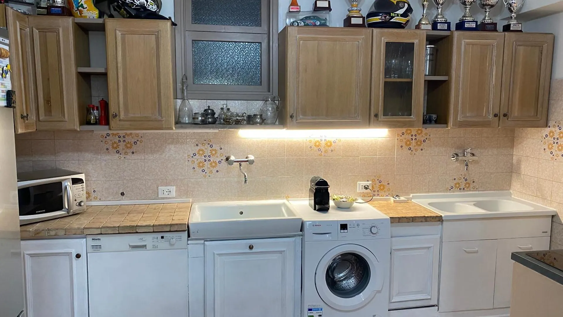 Apartment With Lake View And Garden Soiano Del Lago 0*,  Italien