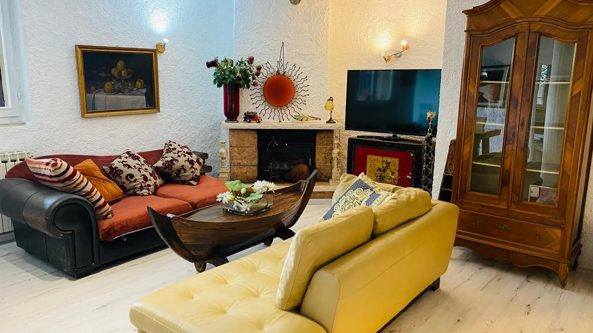 Apartment With Lake View And Garden Soiano Del Lago Holiday home